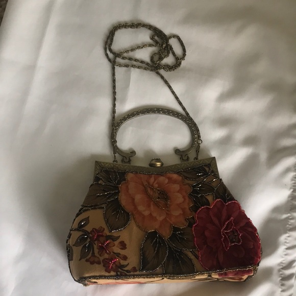 Adorable purse by Purple Pearl - Picture 1 of 4